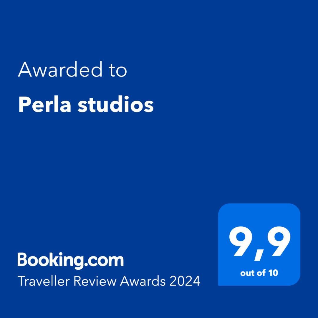 Perla Studios Paralia Dionysiou Luaran gambar